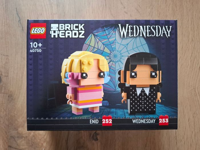 LEGO® BrickHeadz™ 40750 - Mercredi et Enid - photo numéro 2
