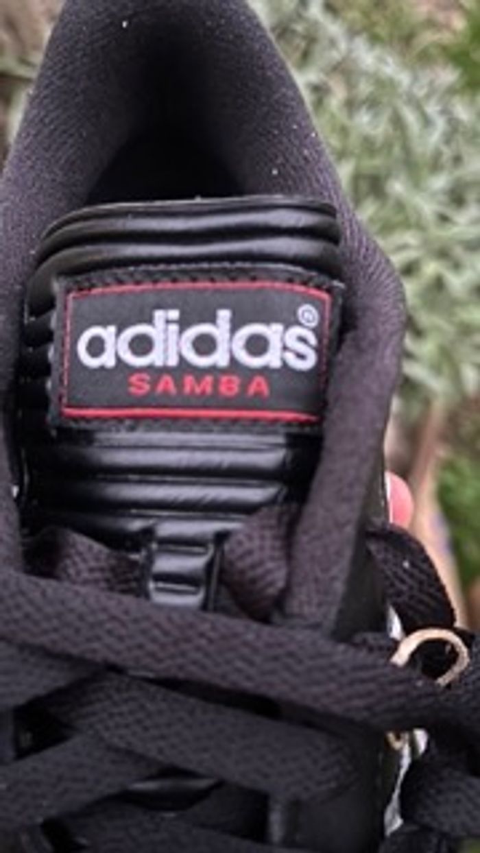 Adidas Samba – Noires – Taille 34 - photo numéro 2