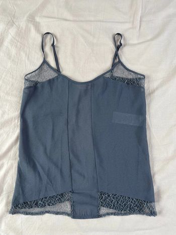 Top à bretelles avec dentelles taille M Nafnaf