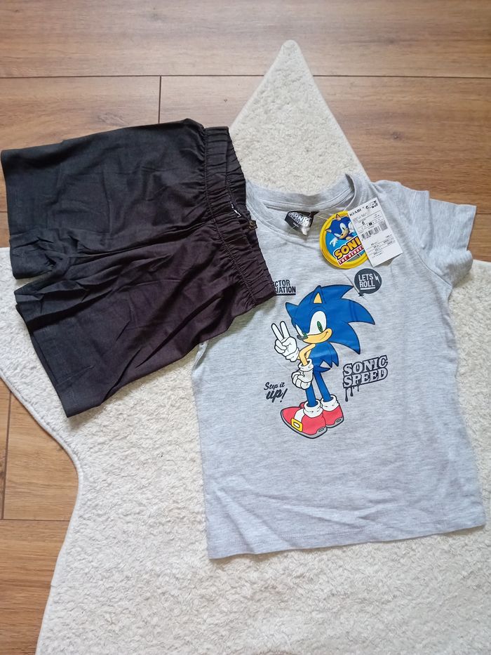 Pyjama sonic