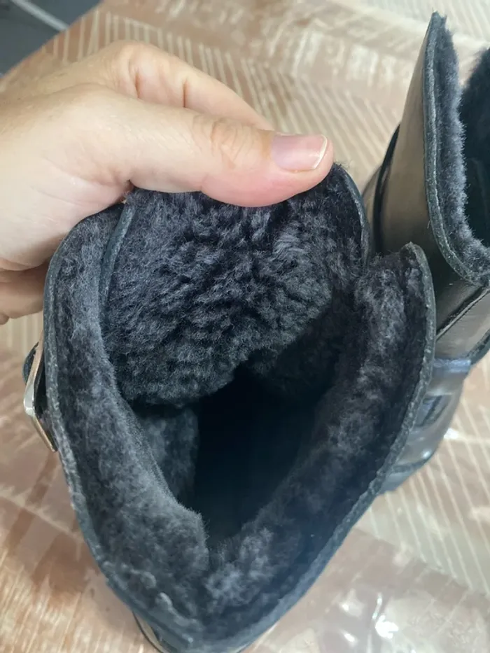 Bottines noires - photo numéro 4
