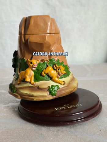 Figurine musicale / Musical Figure Disney Roi Lion Simba Nala Hyènes Lion King