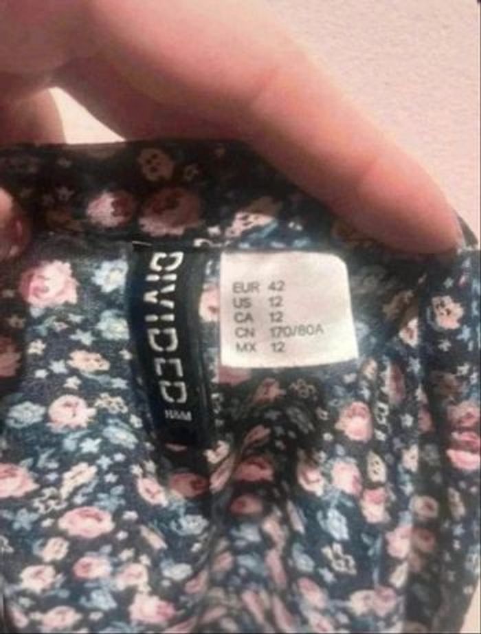 Jupe fleurie H&M taille 42 - photo numéro 2