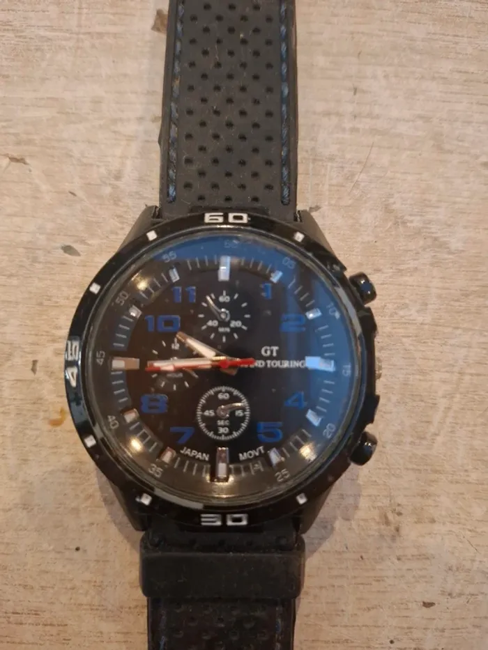 Montre homme - photo numéro 2