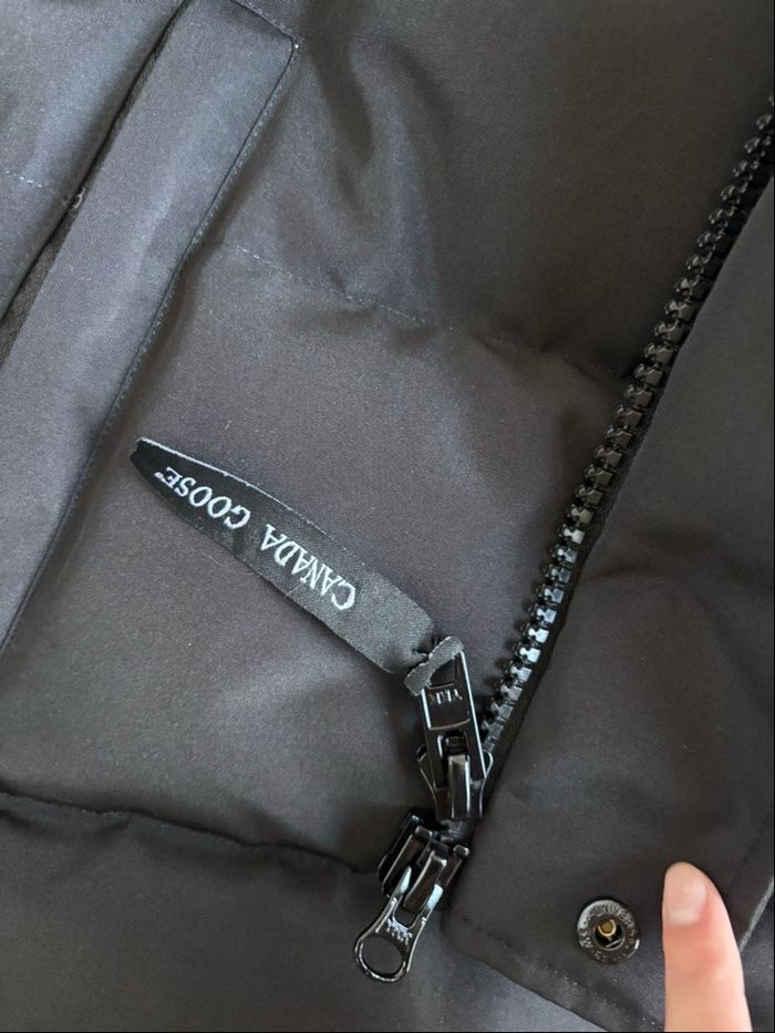 Doudoune canada goose noir - photo numéro 10