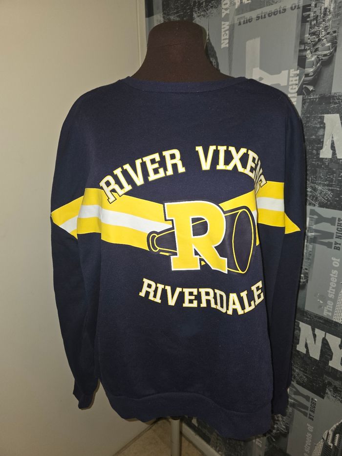 Pull Riverdale