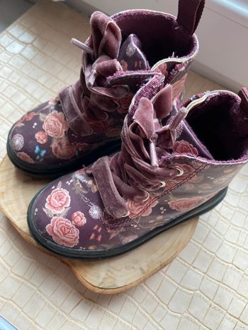 Bottines fleurs fermetures filles 22 H&M violette