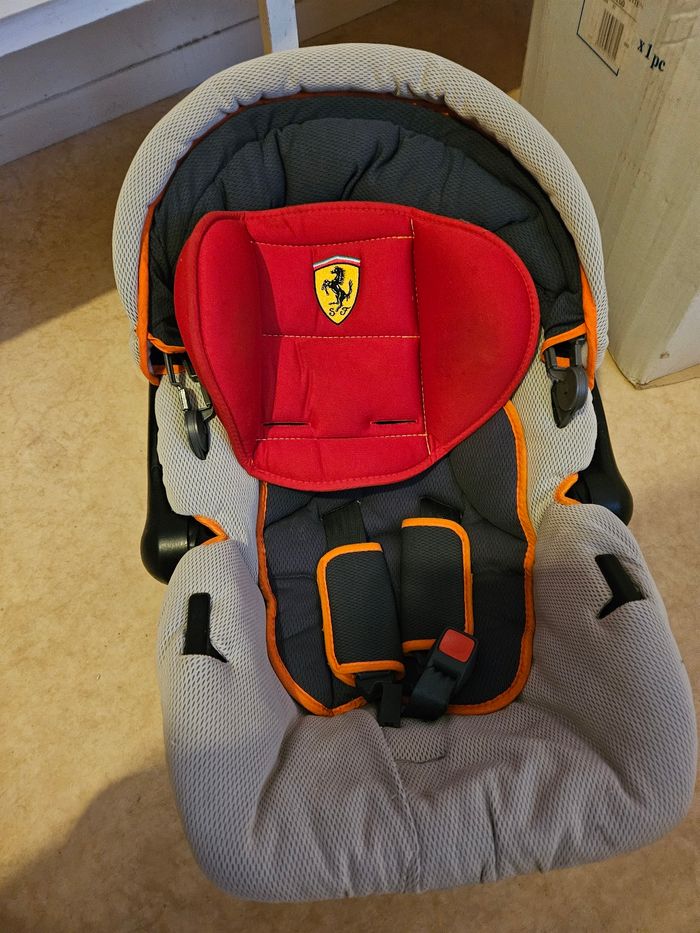 Siège bébé - photo numéro 2