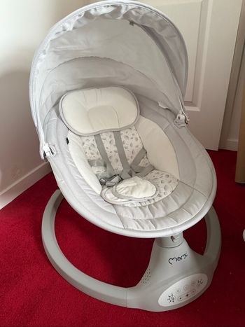 Balancelle bébé électrique