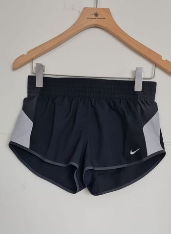 Short de sport Nike