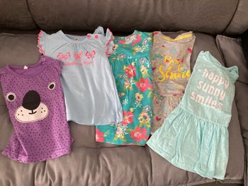 Lot tee-shirts / tunique