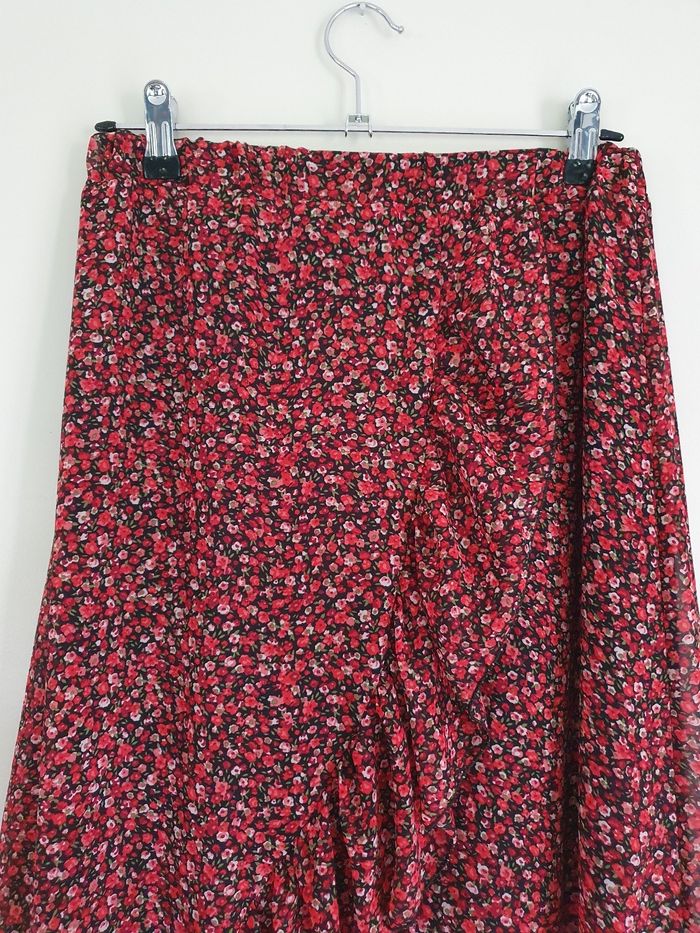 Jupe longue asymétrique rouge à fleurs Papillonne M - photo numéro 4