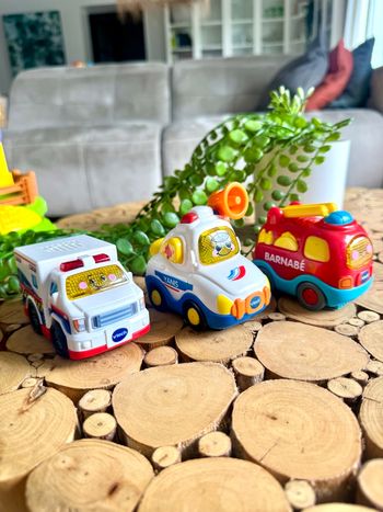 3 véhicules tut tut bolides ambulance police pompier
