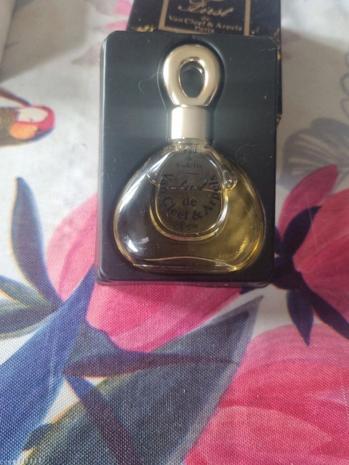 First  van cleef&Arpels edt 5 ml - photo numéro 2