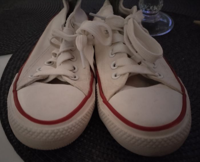 Baskets blanches pointure 36 - photo numéro 2