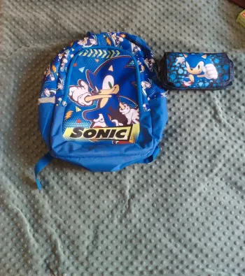 Lot sac à dos/cartable bleu sonic double poches et compartiments + trousse double compartiment sonic
