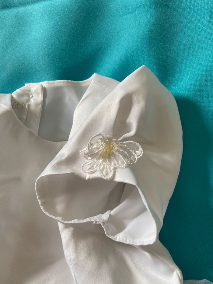 Robe de cérémonie taille 24 mois - photo numéro 3