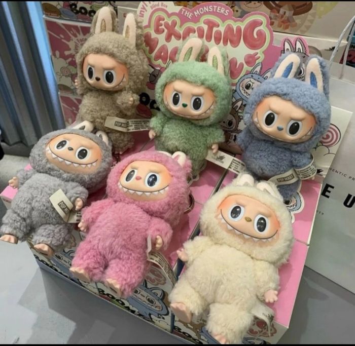 Porte clefs peluche lafufu Labubu dans leur boîte modèle aléatoire - photo numéro 4