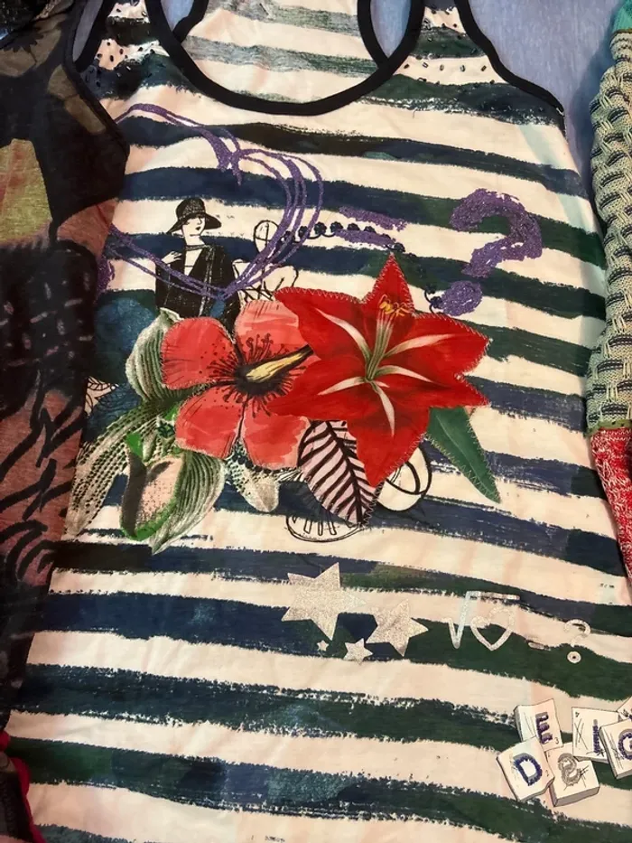 Gros lot de vêtements en S dont un L Desigual uniquement - photo numéro 7