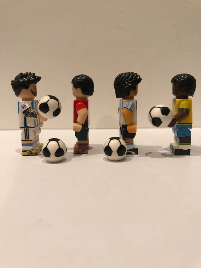 Figurine type lego Hall of Fame Footballeur - photo numéro 2
