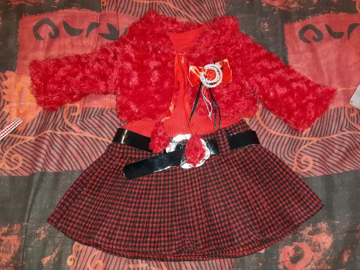 Superbe robe avec son boléro 12/18mois
