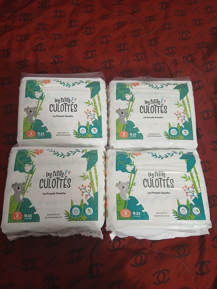 4 paquets de couches les petits culottés T2