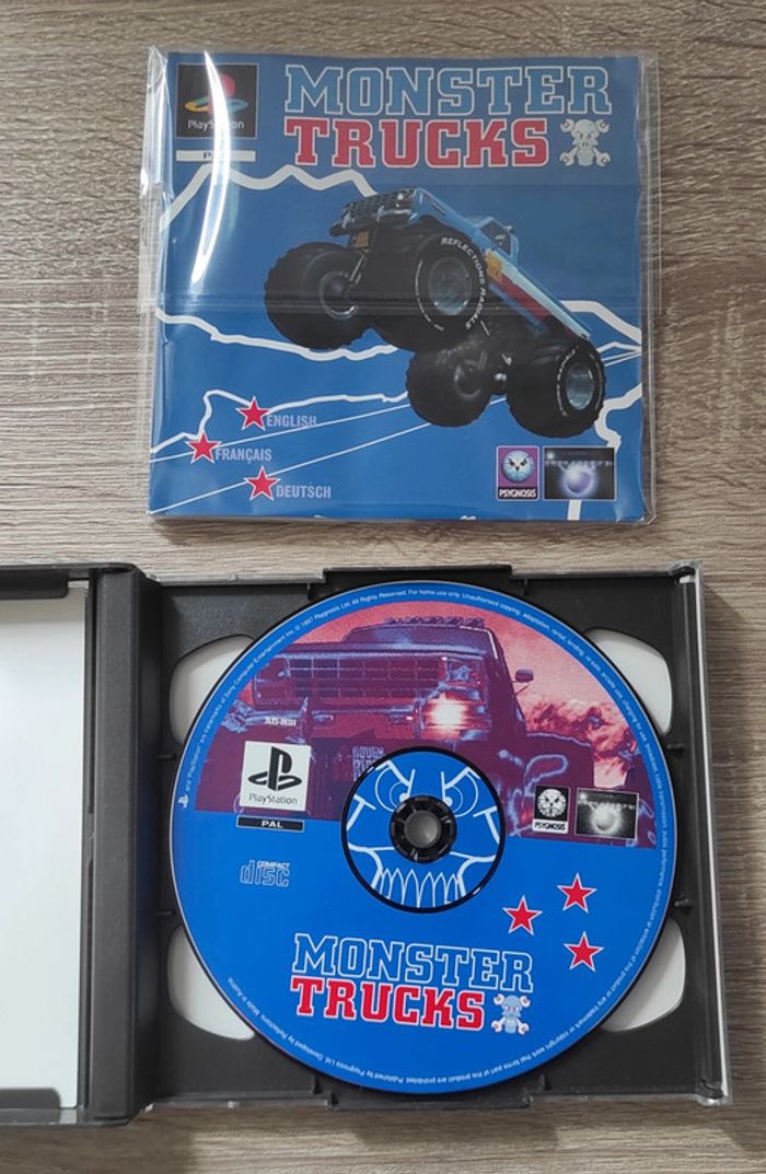 Jeu Monster trucks ps1 - photo numéro 2