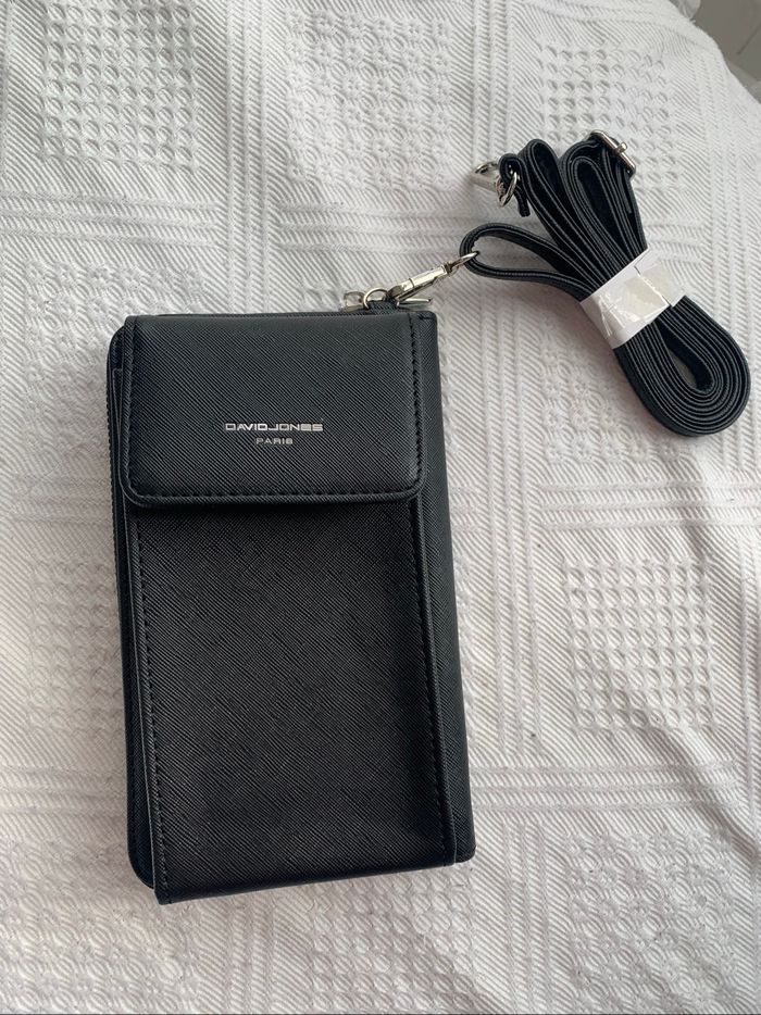 Jolie Pochette portefeuille / téléphone bandoulière