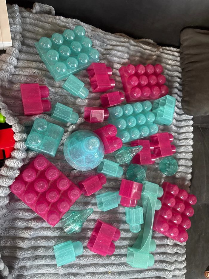 Cube rose et bleu paillette