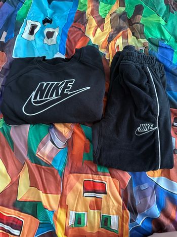 Survêtement Nike Noir style velours