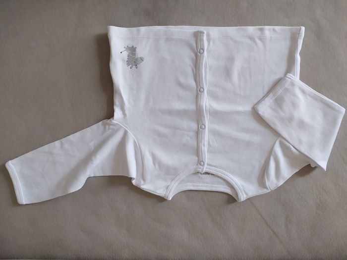 Ensemble mixte NEUF - photo numéro 2