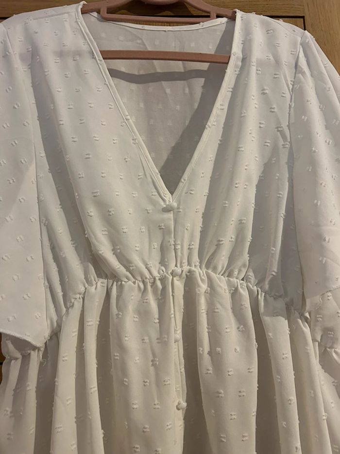 Blouse blanche - photo numéro 2