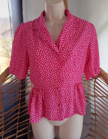 Top peplum manches courtes à motif taille 38