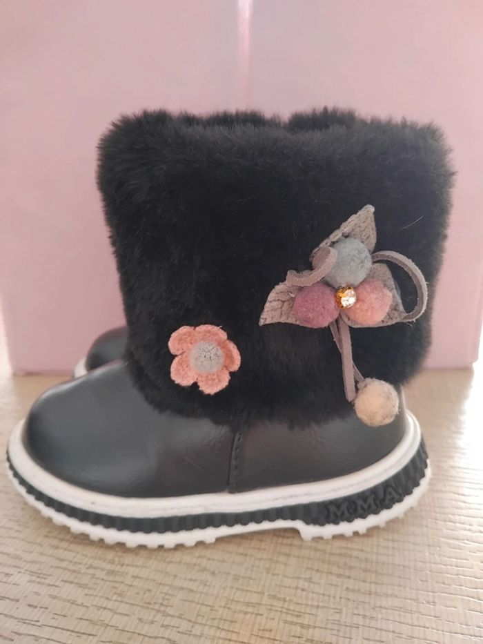 Bottines taille 24