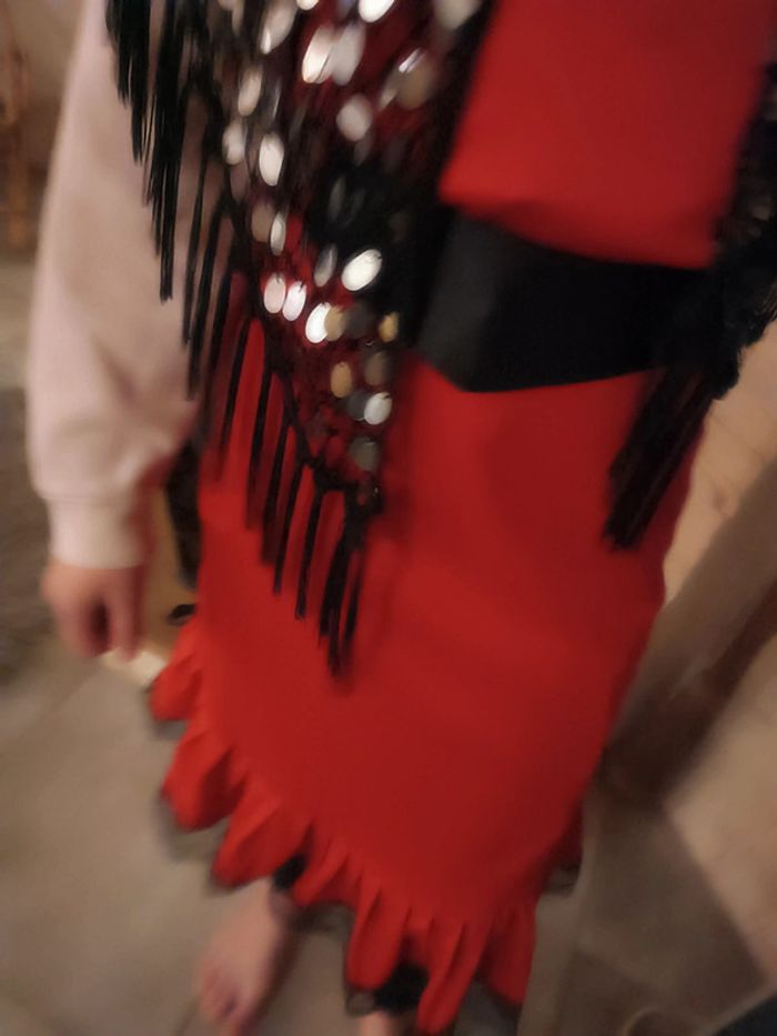 Déguisement costume robe rouge red Flamingo espagnol noir black chapeau cap dress Scarlet victorien - photo numéro 9