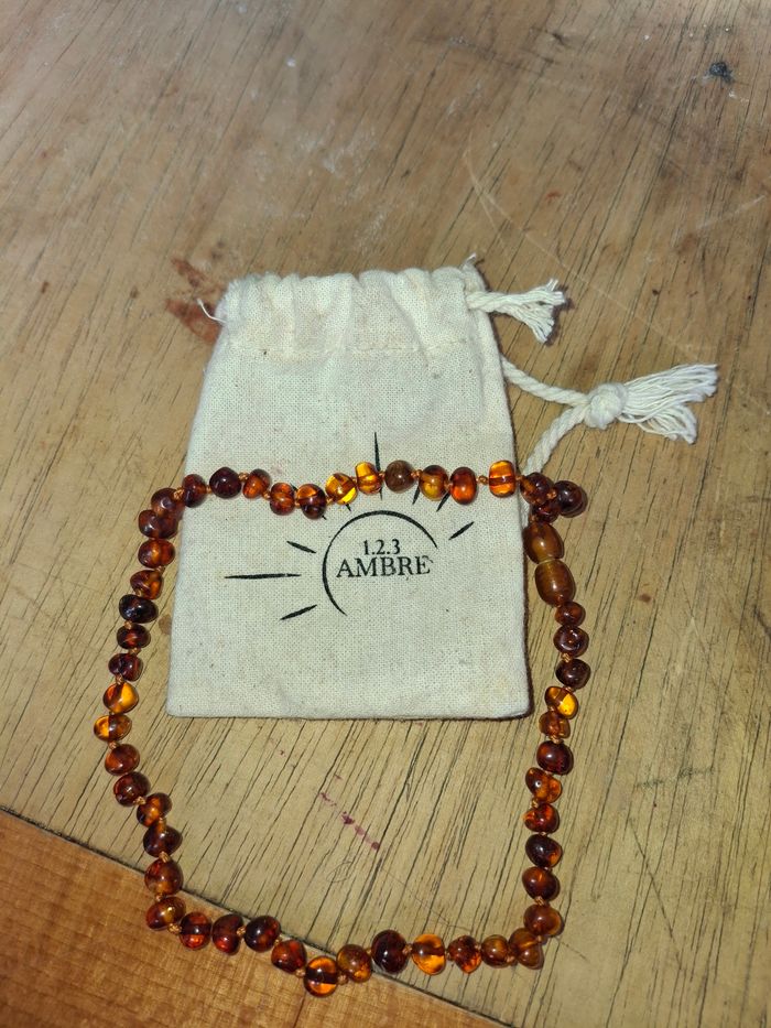 Collier ambre