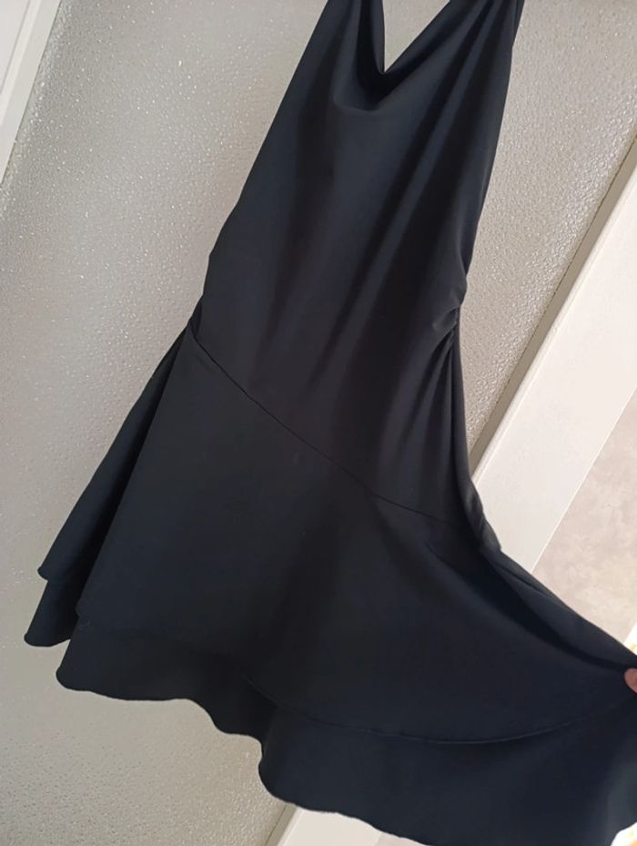 Robe patineuse noire 15 ans - photo numéro 3