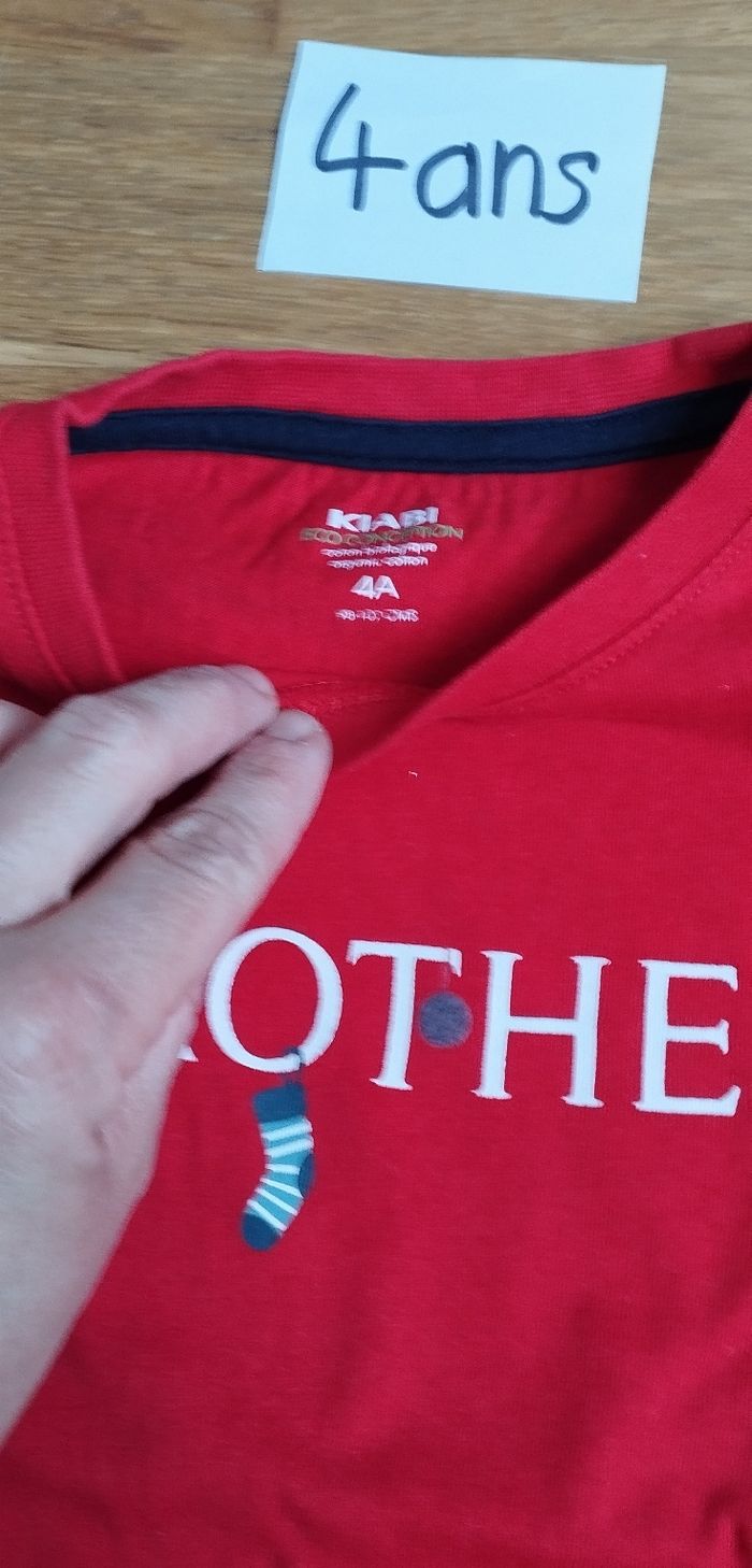 T-shirt garçon 4 ans  Noël - photo numéro 4