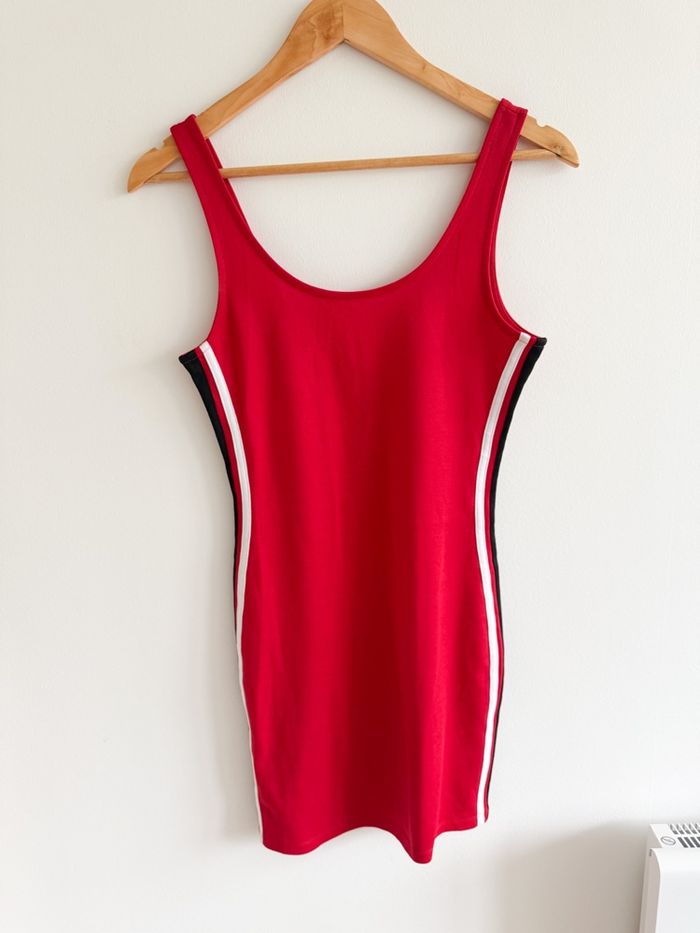 Robe moulante rouge H&M taille 36 S