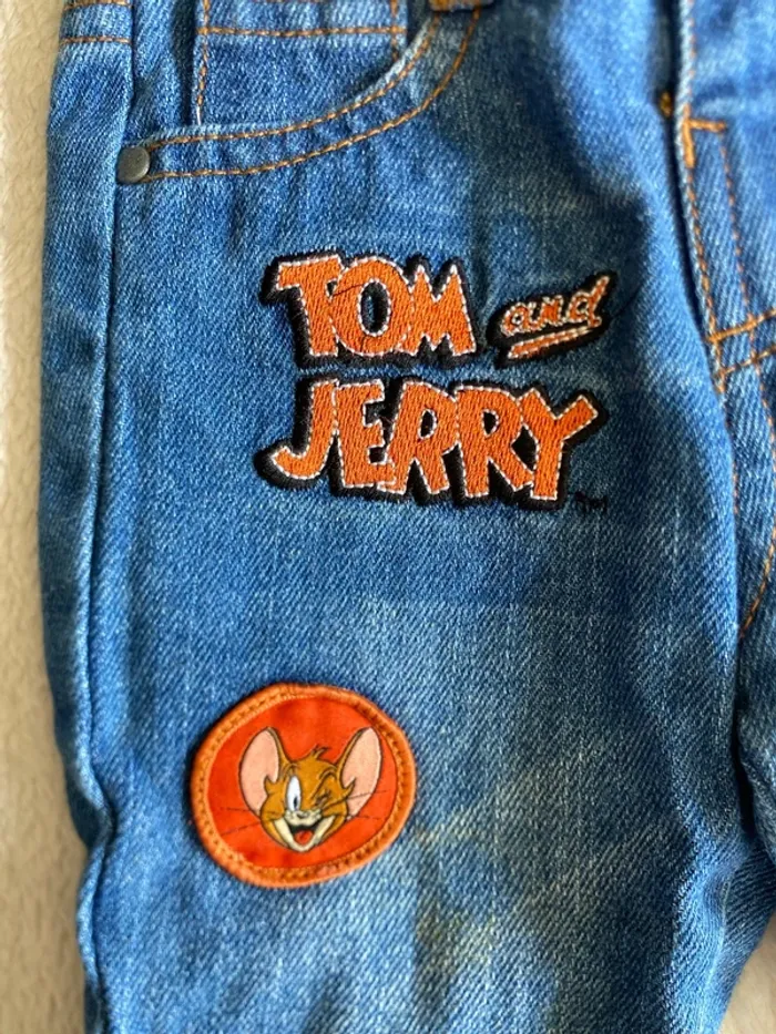 Jeans tom et Jerry 6 mois - photo numéro 3