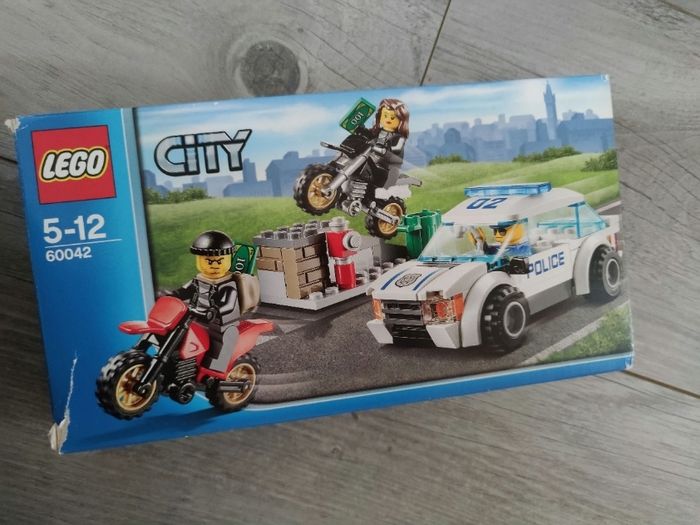 La chasse aux bandits lego city