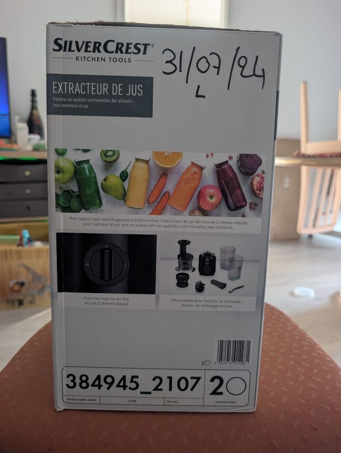 Extracteur de jus SilverCrest 300W - photo numéro 2