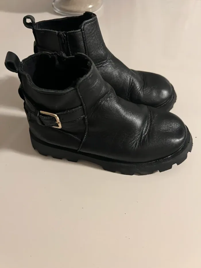Bottines zara noir pointure 27