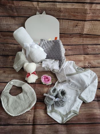 Beau coffret de naissance complet, fille ou garçon 