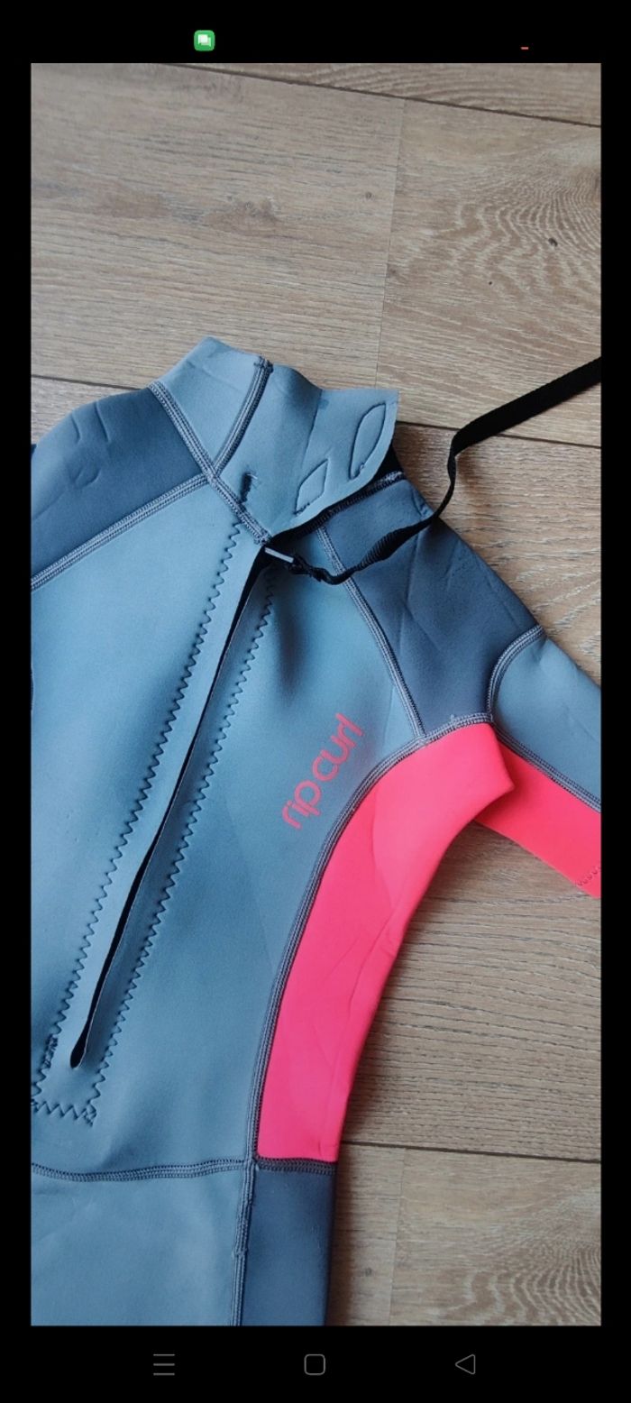 Combinaison surf rip curl taille 8/10 ans - photo numéro 2