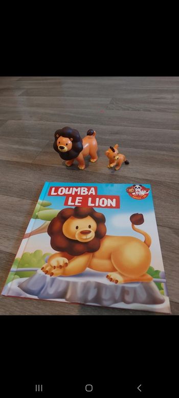 Loumba le lion avec figurines