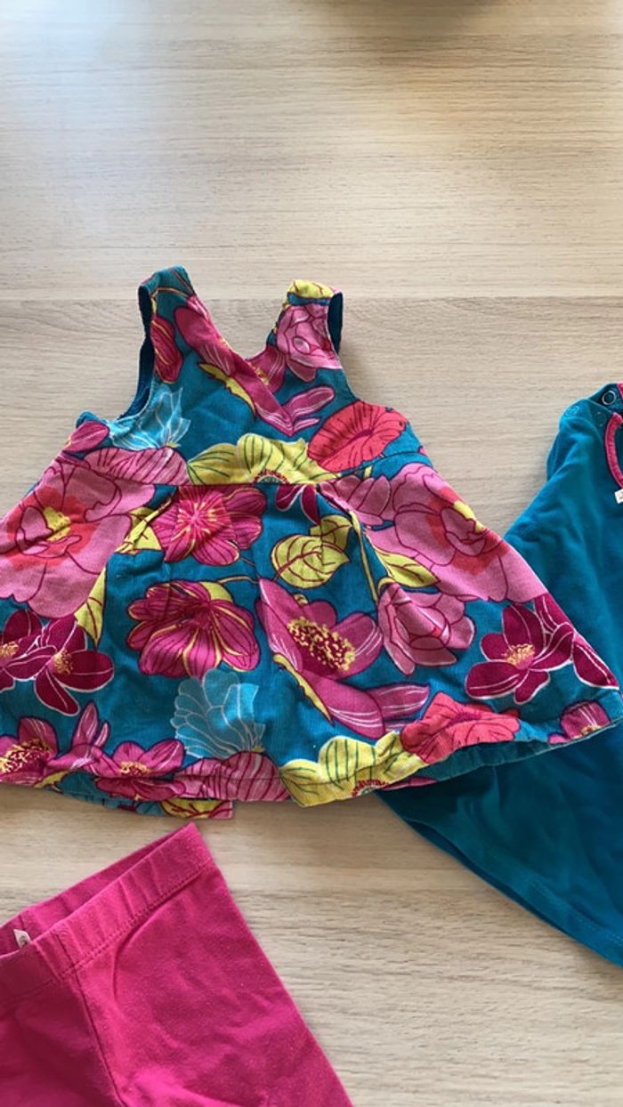 En semble taille 6 mois - photo numéro 2