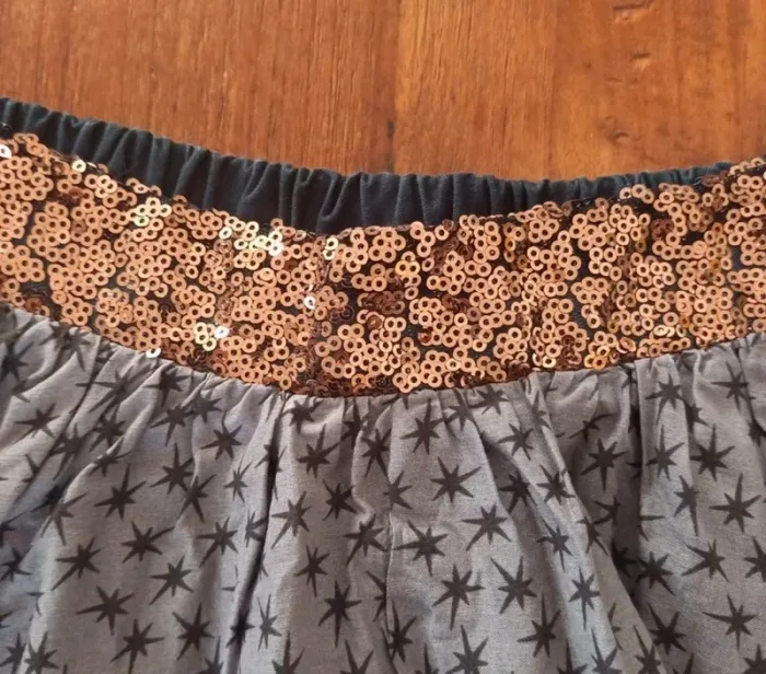 Jupe fille 10 ans – motif étoiles & ceinture paillettée - photo numéro 2