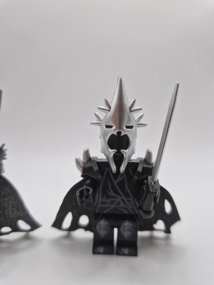 Figurines type lego Sauron et le Roi D'angmar seigneur des anneaux / hobbit - photo numéro 3
