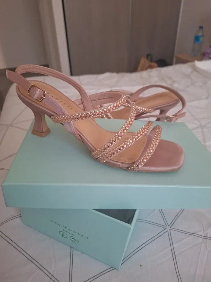 Chaussure à talon - photo numéro 3